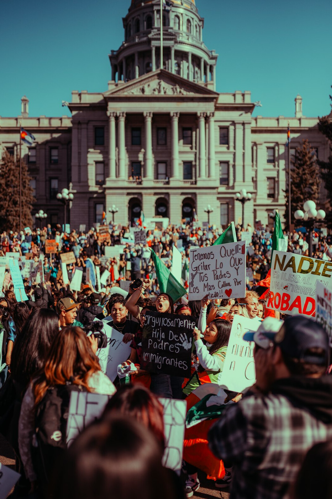 citizens protesting corruption